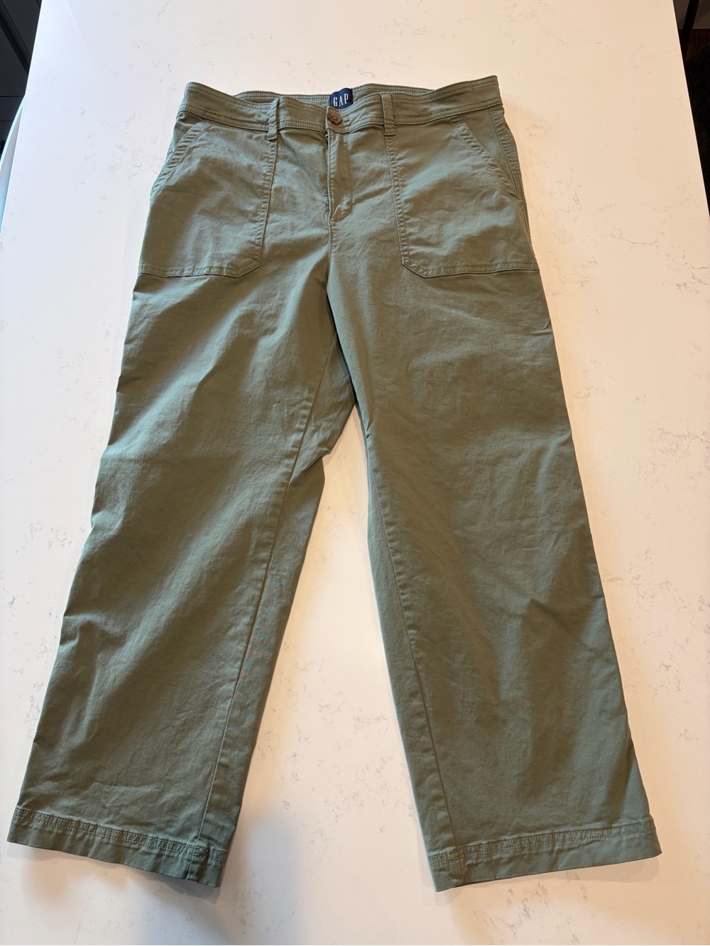 GAP Women's Olive Straight-Leg Chinos